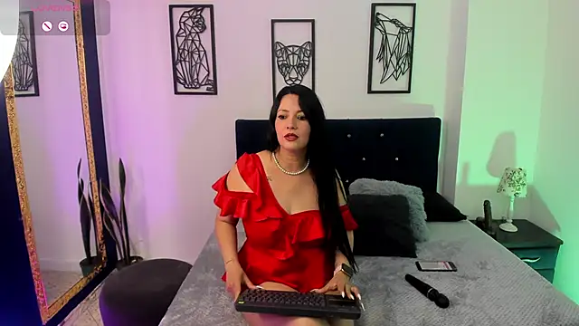 FelinaJohnson online show from 18, 10, 2025
