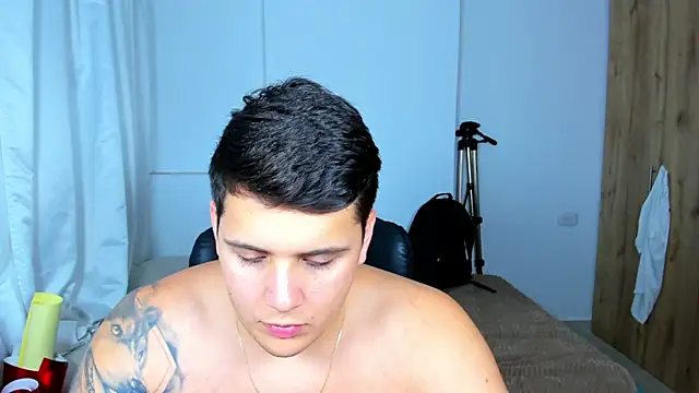 Snapshot of jhonstark09 chatting on 16, 3, 2025 jhonstark09 online show from 16, 3, 2025