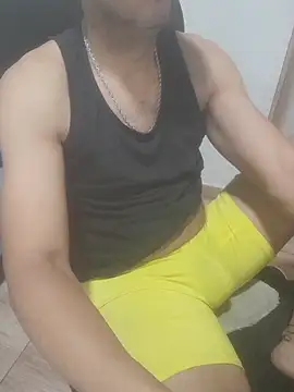 Snapshot of latinmartin73 chatting on 8, 2, 2026 latinmartin73 online show from 8, 2, 2026