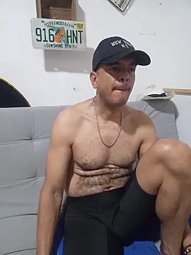 latinmartin73 online show from 3, 11, 2025