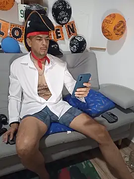 latinmartin73 online show from 29, 10, 2025