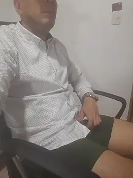 Snapshot of latinmartin73 chatting on 16, 2, 2026 latinmartin73 online show from 16, 2, 2026