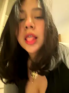 kittyfresita online show from 8, 10, 2025