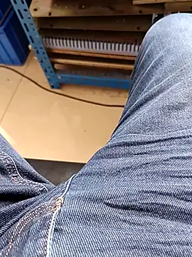 huzi518 online show from 14, 4, 2026