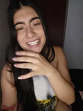 miakhalifaaa  online show from 3, 3, 2026