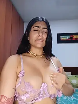 miakhalifaaa  online show from 16, 7, 2026