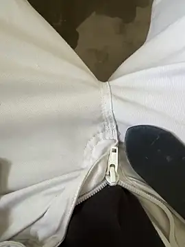 Young-hornyboy online show from 2, 6, 2026