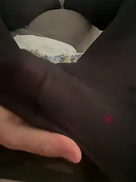 Young-hornyboy online show from 26, 4, 2026