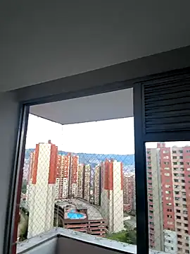 DakotaShelby online show from 10, 9, 2025