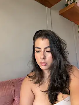 DakotaShelby online show from 4, 10, 2025