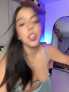 DakotaShelby online show from 8, 9, 2025