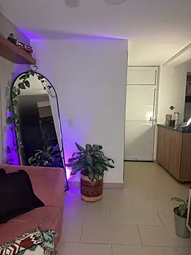 DakotaShelby online show from 6, 3, 2025