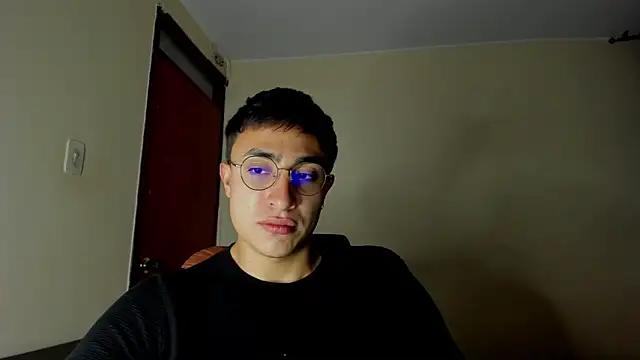 Leoknight online show from 15, 2, 2025