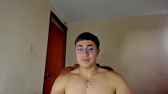 Leoknight online show from 18, 2, 2025