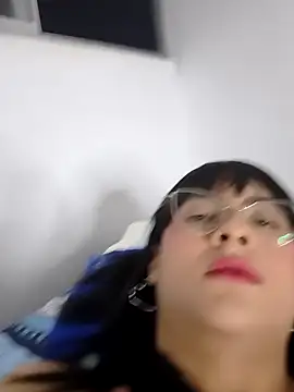 Kiitygirl online show from 26, 9, 2025