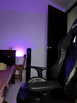 Kiitygirl online show from 7, 4, 2026