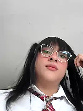 Kiitygirl online show from 25, 10, 2025