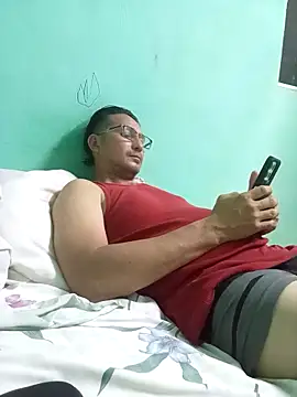 Andresguz35 online show from 24, 3, 2026