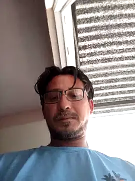 Andresguz35 online show from 8, 2, 2026