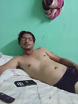 Andresguz35 online show from 14, 12, 2025