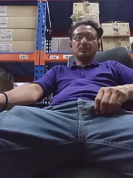 Andresguz35 online show from 23, 10, 2025