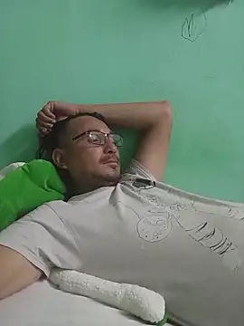 Andresguz35 online show from 17, 11, 2025