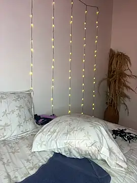 Maisa issa online show from 15, 4, 2026