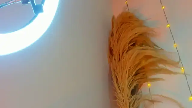 Maisa issa online show from 7, 10, 2025