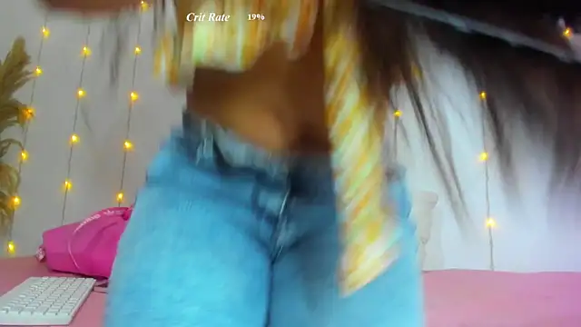 Snapshot of Maisa_issa chatting on 25, 5, 2026 Maisa issa online show from 25, 5, 2026