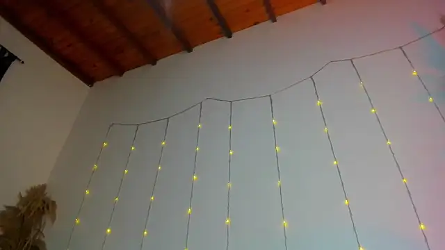 Maisa issa online show from 31, 3, 2026