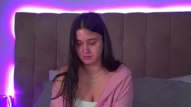 ChristinaMilton online show from 20, 11, 2025