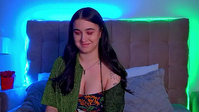 ChristinaMilton online show from 17, 3, 2025