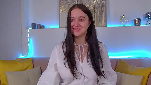 ChristinaMilton online show from 7, 3, 2025