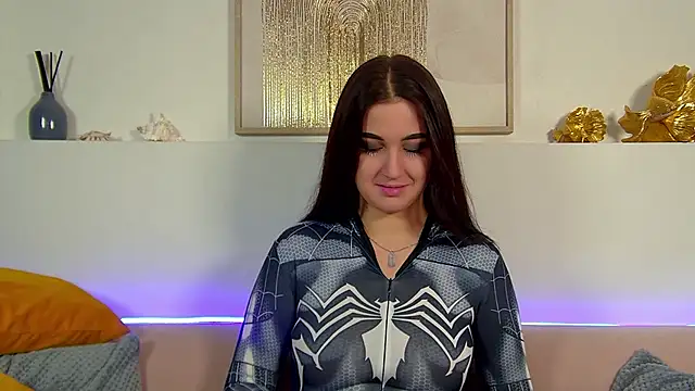 ChristinaMilton online show from 24, 9, 2025