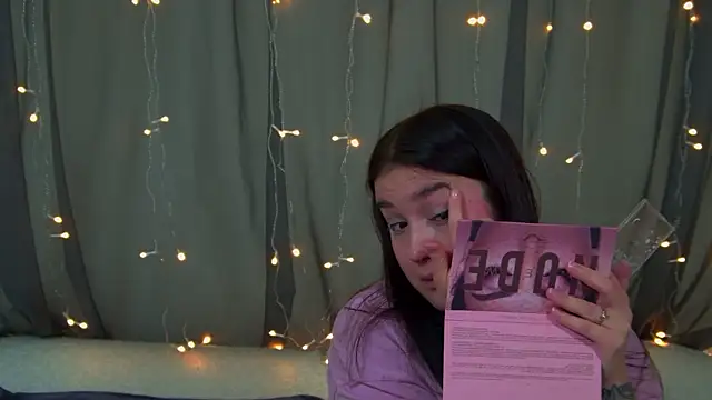 ChristinaMilton online show from 29, 11, 2025