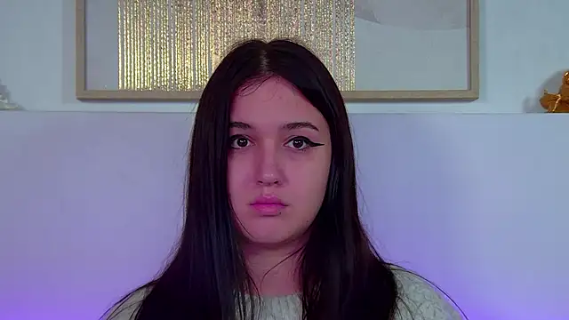 ChristinaMilton online show from 5, 10, 2025