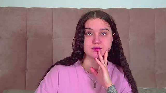 ChristinaMilton online show from 11, 2, 2026