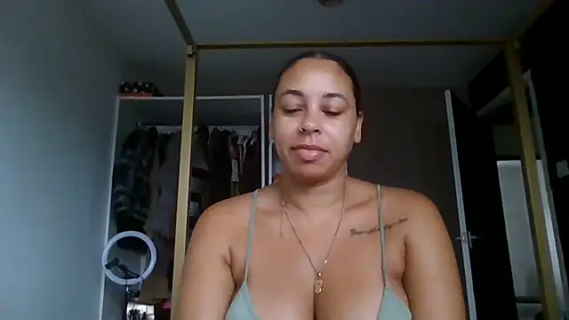 bigbootyjayda online show from 18, 9, 2025