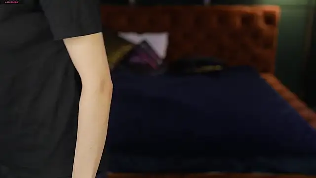 Michelle 054 online show from 16, 12, 2025