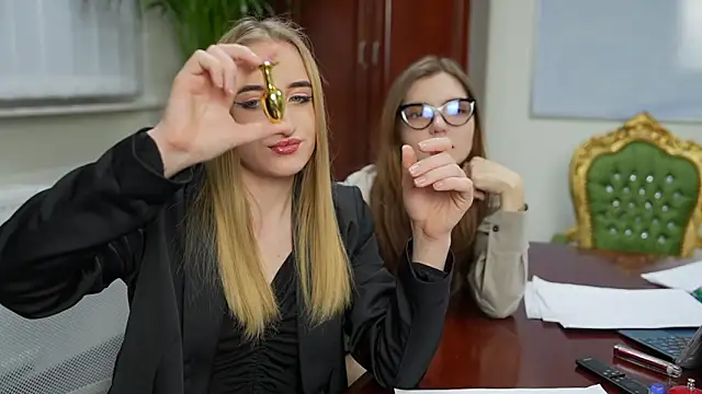 Michelle 054 online show from 8, 2, 2025