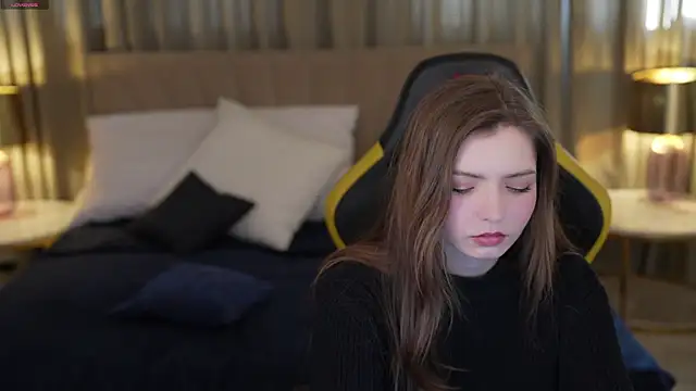 Michelle 054 online show from 23, 2, 2025