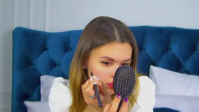 PollyLanders online show from 23, 3, 2025