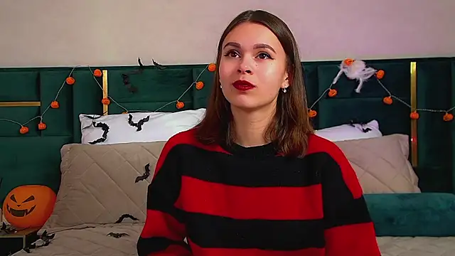 PollyLanders online show from 30, 10, 2025