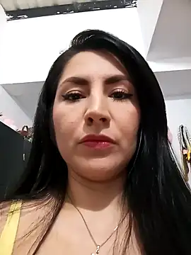 ELISA 90 online show from 15, 9, 2025