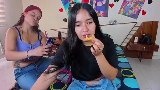 Snapshot of Marilynselxoveanalhard chatting on 9, 12, 2024 Marilynselxoveanalhard online show from 9, 12, 2024