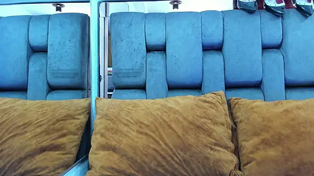 JESSYCORTES online show from 22, 9, 2025