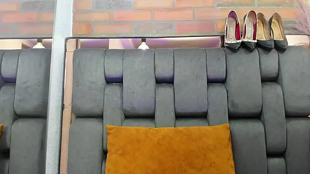 JESSYCORTES online show from 3, 10, 2025