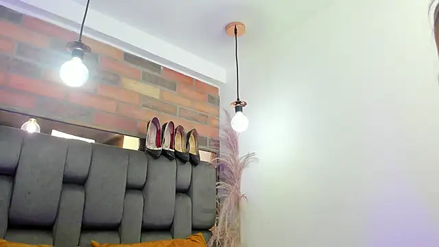 JESSYCORTES online show from 30, 9, 2025