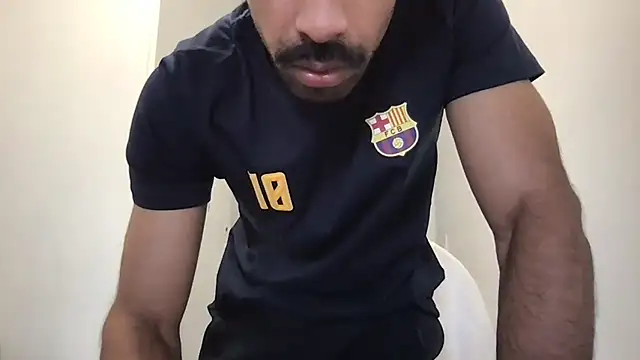 Lucascacaca online show from 13, 4, 2026