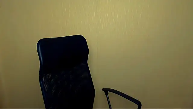 Luna Lush  online show from 7, 2, 2026